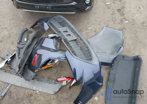 2021 Toyota Corolla Le from USA, damaged, VIN 5YFEPMAE2MP238009